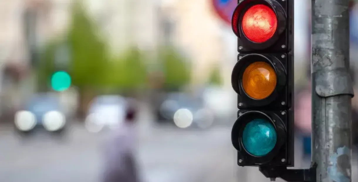 5G-traffic-lights